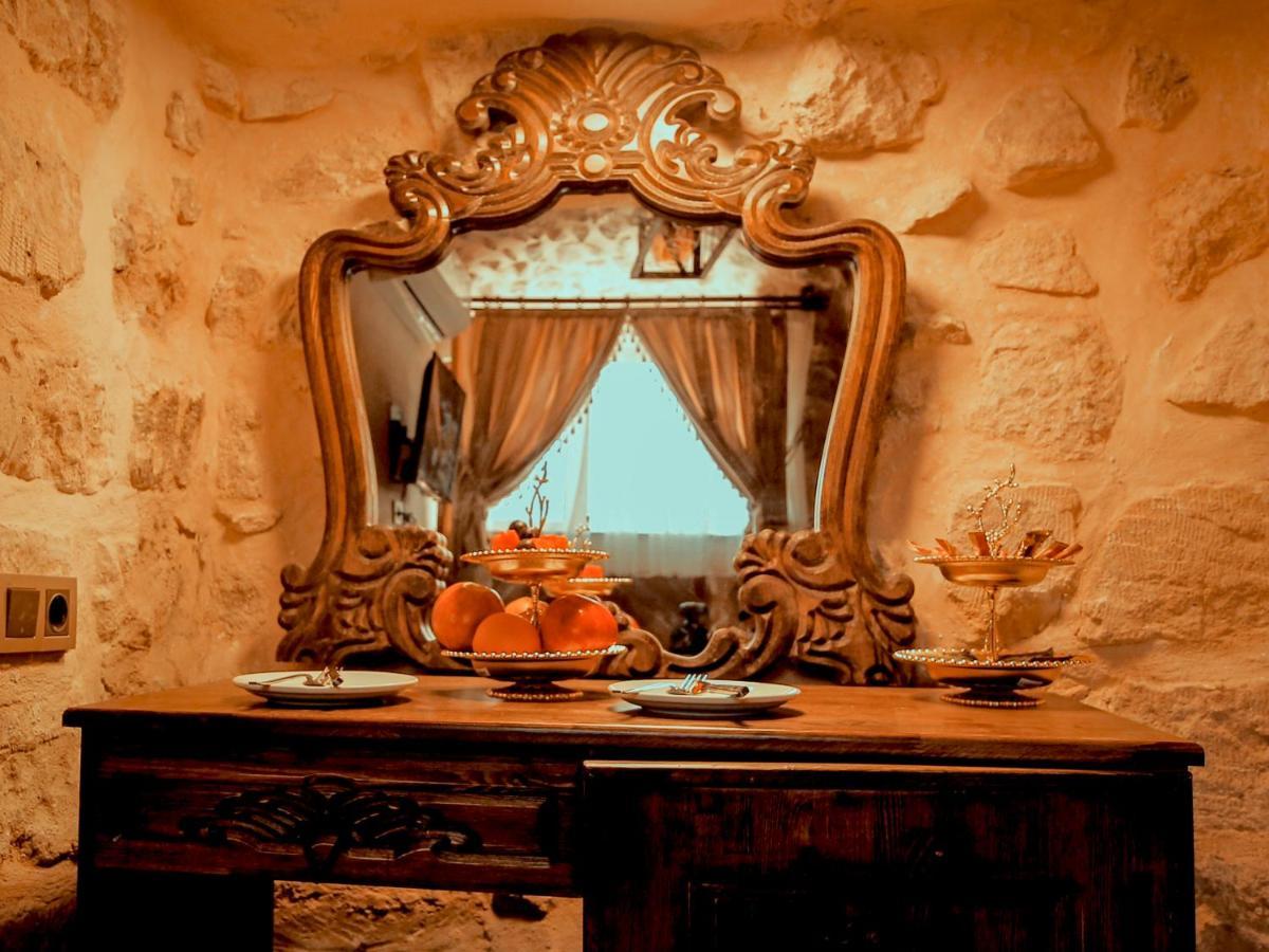 Carra Konagi Hotel Mardin Buitenkant foto