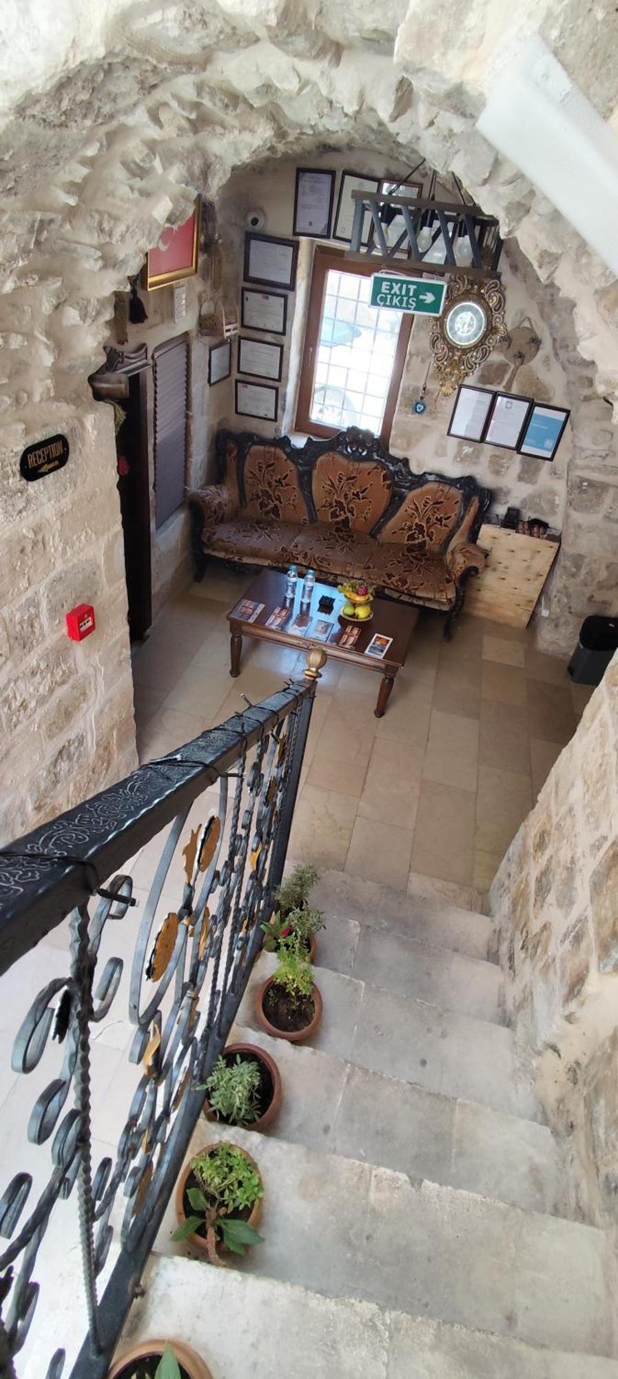 Carra Konagi Hotel Mardin Buitenkant foto